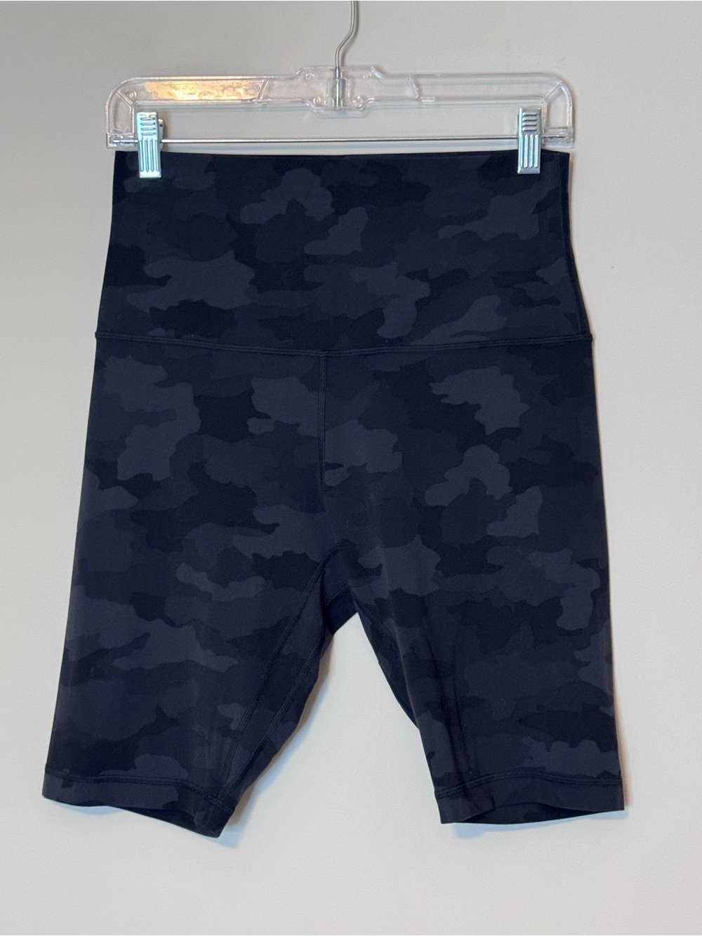 Lululemon Align Super High-Rise 10” Camo Shorts Estimated Size 6